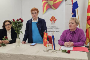 Tribina „Hrvatsko-makedonske kulturne poveznice“ u Splitu Tribina „Hrvatsko-makedonske kulturne poveznice“ u Splitu